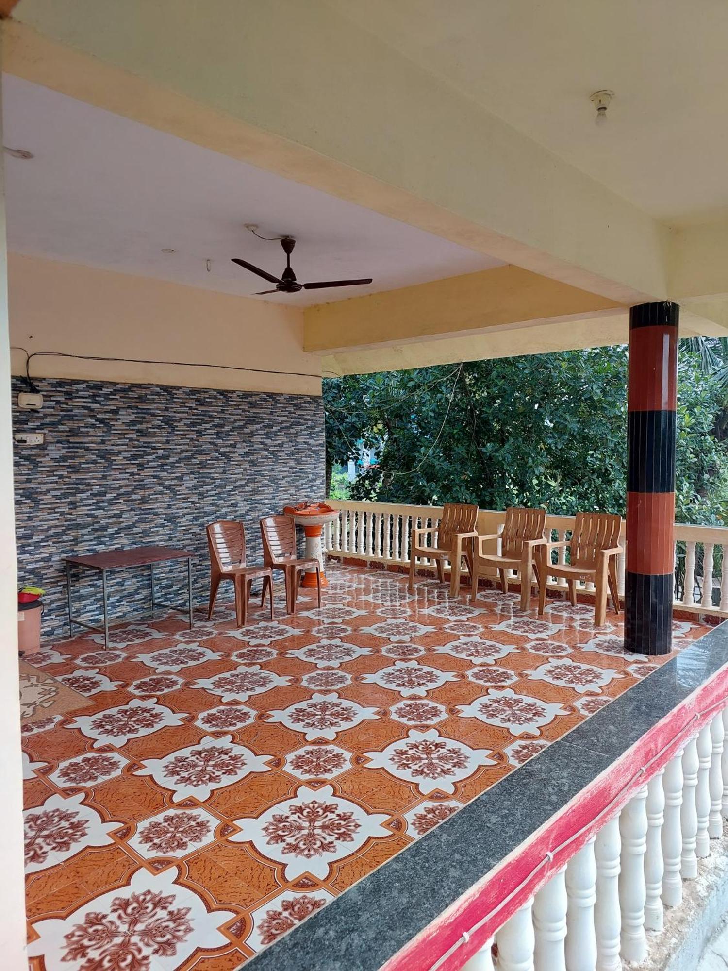 Mountain Breeze Hotel Murud  Exterior photo